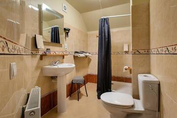 Фото номера Семейный люкс &quot;Александр&quot; Отель Karlamuiza Country Hotel г. Карли 7
