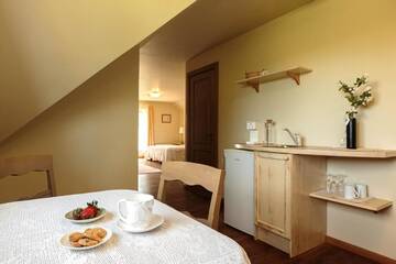 Фото номера Семейный люкс &quot;Александр&quot; Отель Karlamuiza Country Hotel г. Карли 8